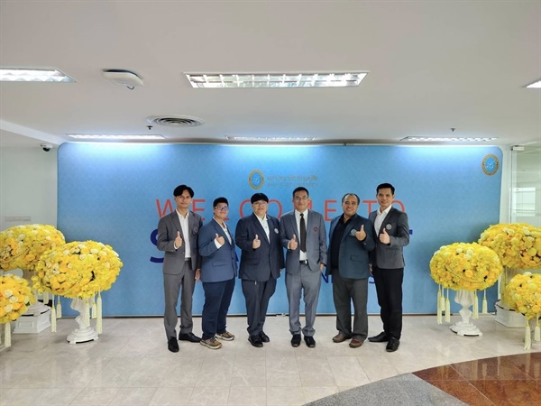 “จิบกาแฟ จับเข่าคุย” 3 สภาคณาจารย์และพนักงาน วันอังคารที่ 17 กุมภาพันธ์ 2569 เวลา 10.00 - 11.00 น. ณ ห้องประชุมชั้น 5 สำนักงานมหาวิทยาลัย มหาวิทยาลัยสวนดุสิต